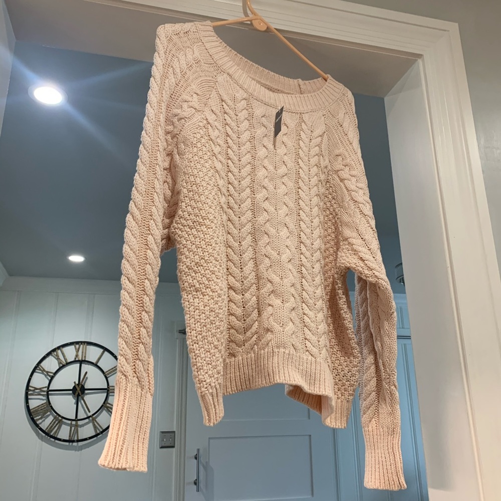 Arie Perfect Pink Sweater